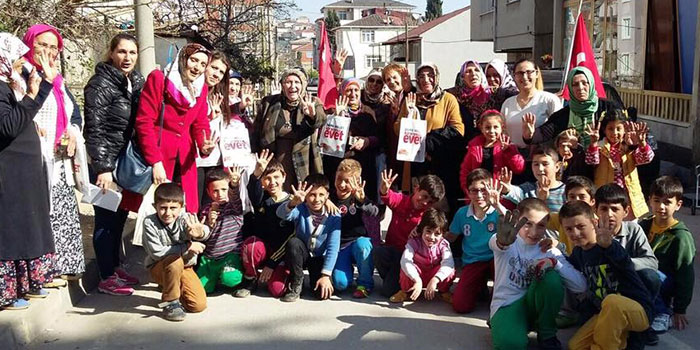 AK kadınlardan Gebze çıkarması