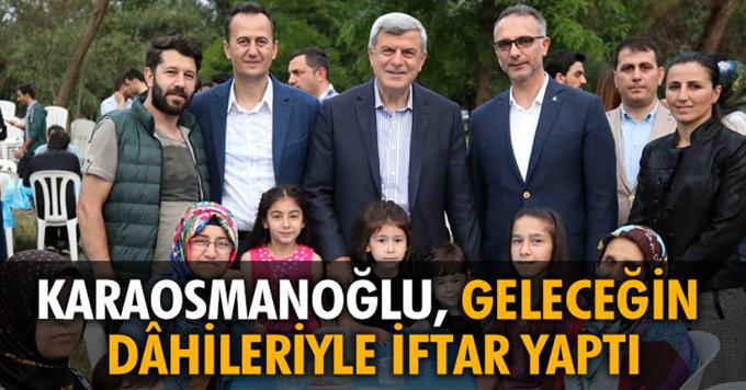 Geleceğin dahileri ile iftar yaptılar