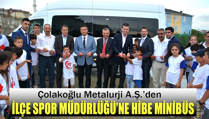 Çolakoğlu'ndan İlçe spora hibe minibüs