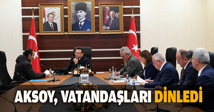 Vali Aksoy, halk gününde vatandaşı dinledi!