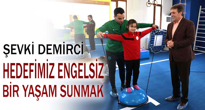 Çayırova Belediyesi, Engelleri Hareketle Kaldırıyor