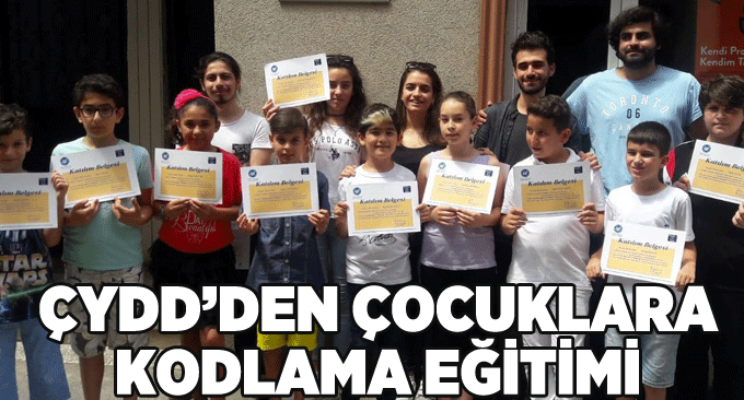 ÇYDD’den çocuklara kodlama eğitimi