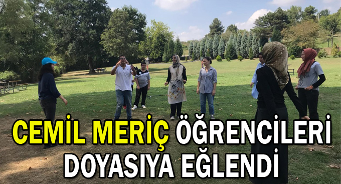 Cemil Meriç öğrencileri doyasıya eğlendi