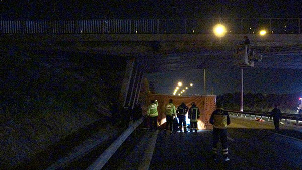 TEM Otoyolunda intihara kalkıştı!