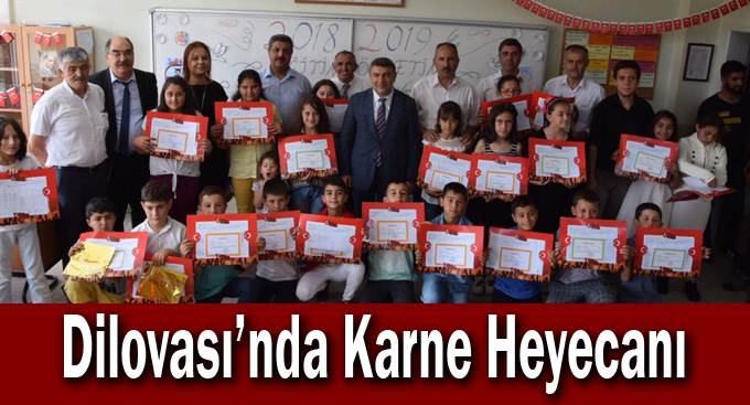 Şayir, öğrencilere karne dağıttı