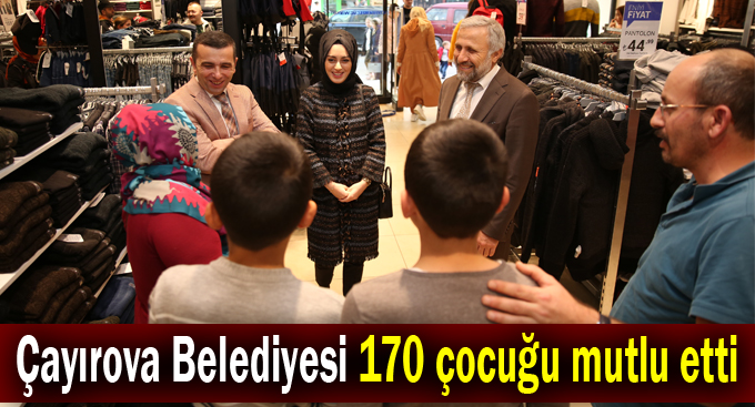 Belediye yetimlere mont ve bot dağıttı