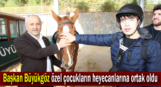 Özel çocukların at binme keyfi