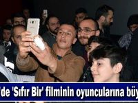 Gebze'de 'Sıfır Bir' filminin oyuncularına büyük ilgi