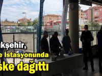 Büyükşehir, Gebze İstasyonunda maske dağıttı