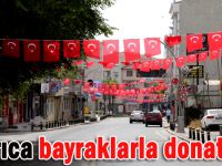 Darıca, Türk bayraklarıyla süslendi