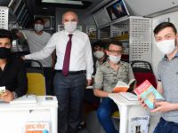 Kocaeli’nin Gezici Kütüphanesi var