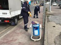 Şehir genelindeki yol, durak ve üst geçitler temizleniyor