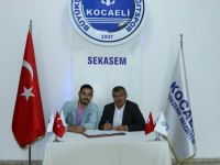 Kağıtspor Voleybolda İmzalar Atıldı