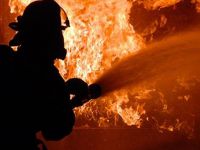 İşçilerin kaldığı konteynerde yangın!