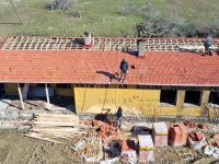 Eski okul binası çok amaçlı tesise dönüşüyor