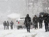 Kar Kocaeli'ye geri döndü!