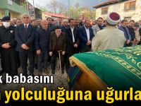 Bıyık babasını son yolculuğuna uğurladı