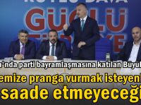 Ak Dilovası, Büyükakın'la bayramlaştı