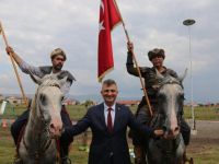 Geleneksel Rahvan At Yarışları heyecanı Gölcük'te başlıyor