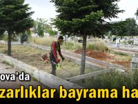 Çayırova’da mezarlıklar bayrama hazır