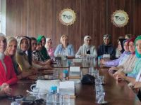 Özdemir, kadın meclis üyeleri ile buluştu!