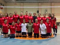 Körfez Belediyesi voleybolda alt yapıyı kuruyor