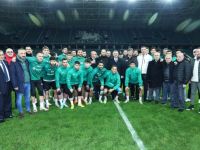 Büyükakın’dan kritik maç öncesi Kocaelispor’a moral ziyareti