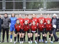 Körfez U16 ve Kadın futbol takımları rakiplerini yendi