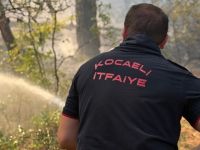 Komşudaki yangına çok sayıda araç ve ekiple müdahale