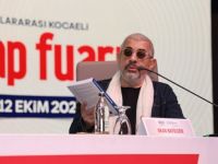 Okan Bayülgen: Tek çare kitap okumak