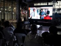 Kitap Fuarı’nda sinema keyfi sürüyor