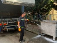 Gölcük’te çöp konteynerleri düzenli olarak temizleniyor