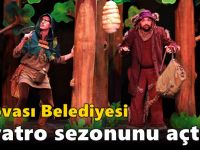 Dilovası Belediyesi Tiyatro Sezonunu Açtı