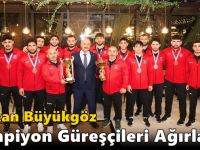 Başkan Büyükgöz’den Güreş Takımına Tebrik
