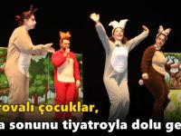 Çayırovalı çocuklar, hafta sonunu tiyatroyla dolu geçirdi