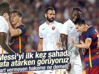 Messi Rakibine Kafa Attı O Görüntüler