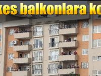 Herkes Balkonlara Koştu!