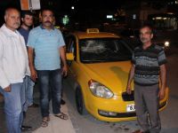 Suriyeli grup taksi durağını bastı