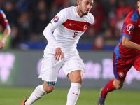 Hakan Çalhanoğlu'nun transferine FIFA soruşturması!