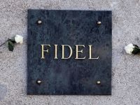 Fidel Castro'nun külleri defnedildi