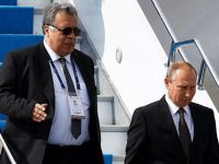 Putin öldürülen büyükelçi için programını iptal etti