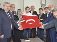 Şehit evinde birlik mesajı