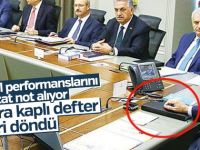 Erdoğan'ın kara kaplı defteri geri döndü