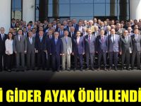 Vali Güzeloğlu giderayak ödüllendirdi