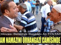 Başkan Toltar, Bayram namazını Orhangazi Camii’nde kıldı