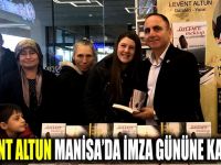 Altun, Manisa'da imza gününe katıldı