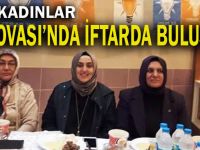 Dilovası’nda Ak Partili kadınlar iftarda bir araya geldi
