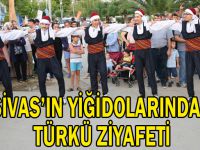 Sivas’ın yiğidolarından türkü ziyafeti