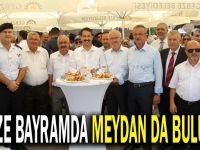 Gebze meydanda bayramlaştı