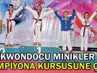 Taekwondocu Minikler Şampiyona kürsüsüne çıktı